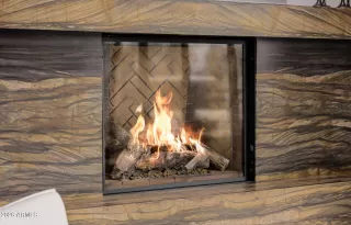 Photo #3: 6958203 Listing 