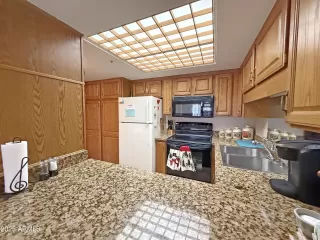 Photo #2: 6958370 Listing 