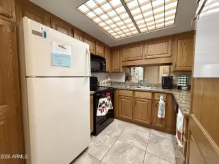 Photo #6: 6958370 Listing 