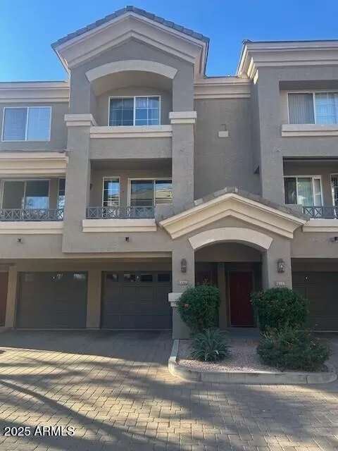 MLS: 6958447 Condo For Sale