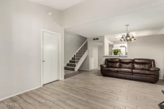 Photo #3: 6958493 Listing 