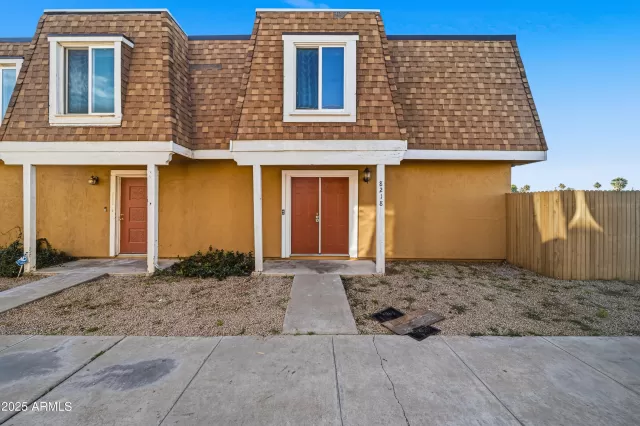 MLS: 6958515 Condo For Sale