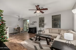 Photo #2: 6958654 Listing 