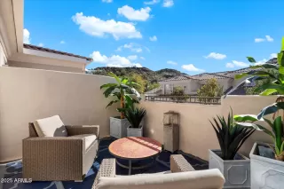 Photo #6: 6958684 Listing 