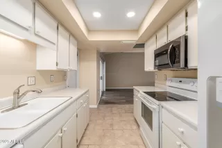 Photo #4: 6958941 Listing