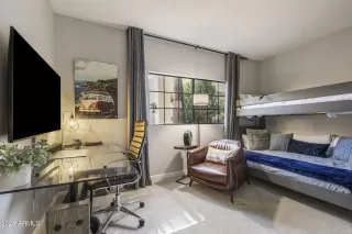 Photo #5: 6959199 Listing 