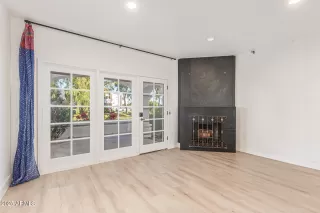 Photo #1: 6959202 Listing