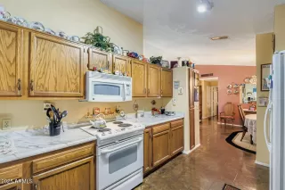 Photo #4: 6959253 Listing