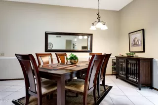 Photo #6: 6959290 Listing 