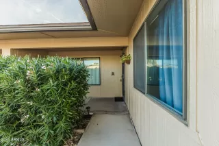 Photo #5: 6959325 Listing 