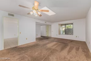 Photo #6: 6959325 Listing 