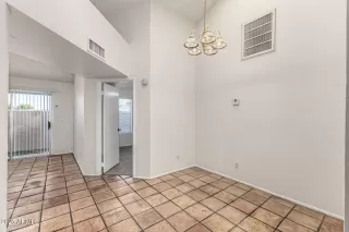 Photo #3: 6959367 Listing 