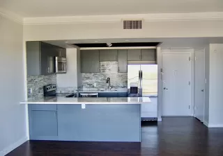 Photo #1: 6959397 Listing 