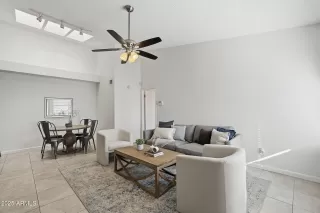 Photo #4: 6959401 Listing 