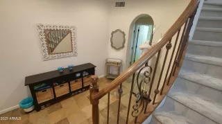 Photo #6: 6959405 Listing 