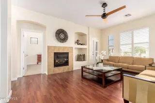 Photo #6: 6959423 Listing 