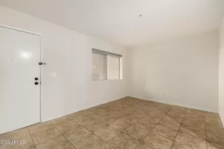 Photo #4: 6959497 Listing 