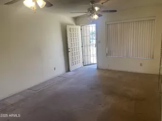 Photo #3: 6959796 Listing 