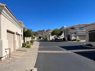 Photo #3: 6959876 Listing 