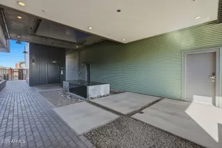 Photo #3: 6960048 Listing 