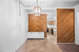 Photo #5: 6960071 Listing 