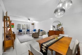 Photo #6: 6960091 Listing 