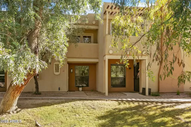 MLS: 6960107 Condo For Sale