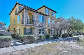 More Details about MLS # 6960121 : 28952 N 124TH LANE