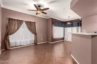 Photo #6: 6960132 Listing 