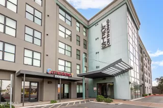 More Details about MLS # 6960244 : 535 W THOMAS ROAD 405#405