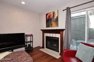 Photo #4: 6960379 Listing 