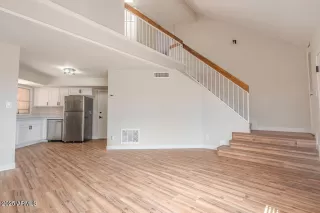 Photo #2: 6960468 Listing 