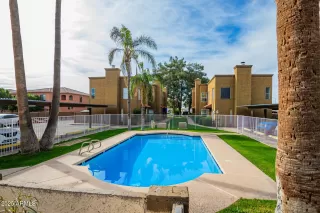 Photo #1: 6960791 Listing 