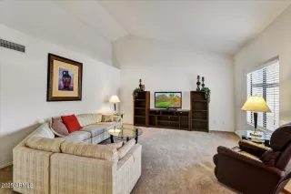 Photo #2: 6960815 Listing 