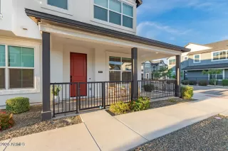 Photo #2: 6960857 Listing 