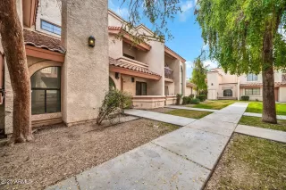 Photo #6: 6960861 Listing 