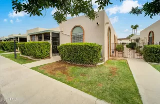 Photo #1: 6960875 Listing 