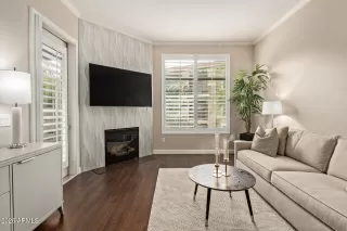 Photo #1: 6960922 Listing 