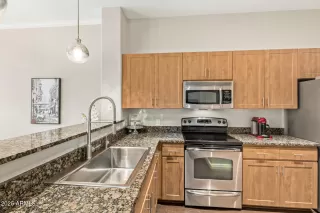 Photo #3: 6960922 Listing 