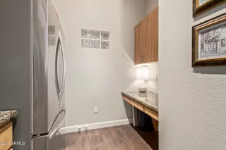 Photo #6: 6960922 Listing 