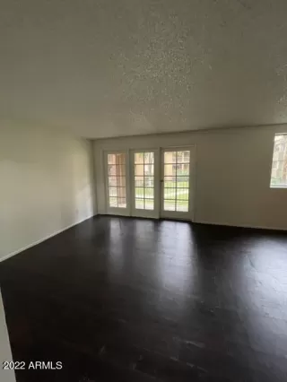 Photo #2: 6961036 Listing 