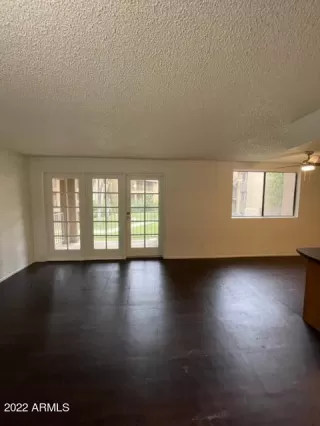 Photo #4: 6961036 Listing 