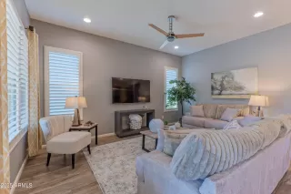 Photo #2: 6961046 Listing 