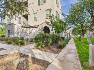 Photo #2: 6961112 Listing