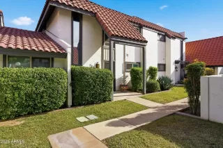 Photo #2: 6961117 Listing 