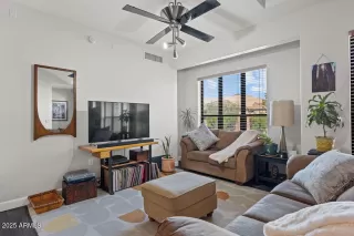 Photo #2: 6961133 Listing 