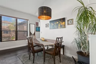 Photo #4: 6961133 Listing 