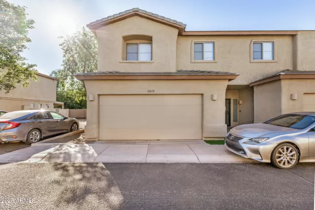 MLS: 6961139 Condo For Sale