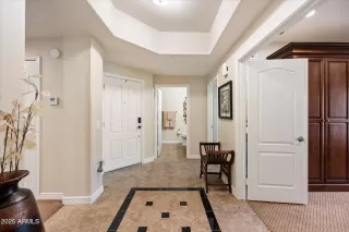 Photo #6: 6961204 Listing