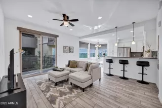 Photo #5: 6961252 Listing 